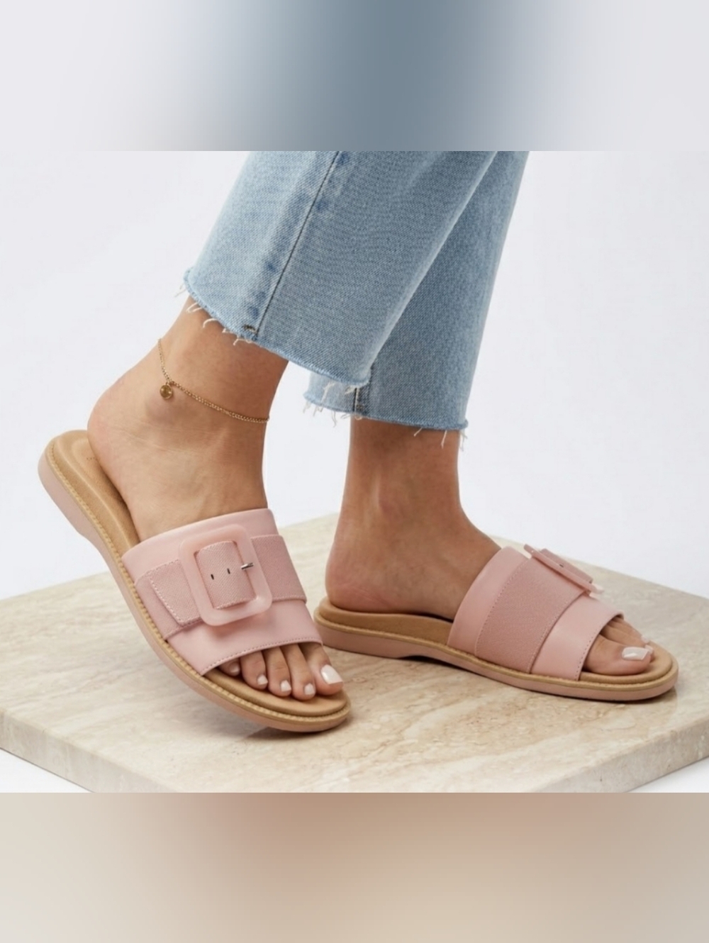NEW! REEF Women's Pink Slide Sandals with Decorative Buckle sz 8 NWT